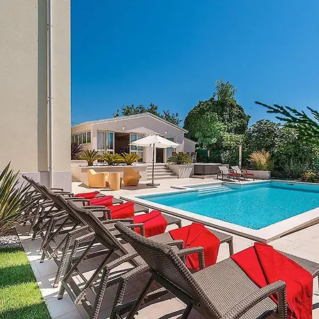 Bruna Holiday home *