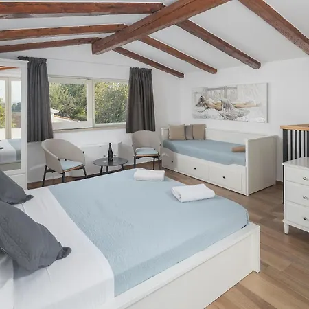 Bruna Holiday home *