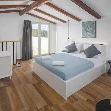 Bruna Holiday home *